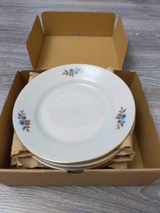 Set farfurii, fir auriu Noi