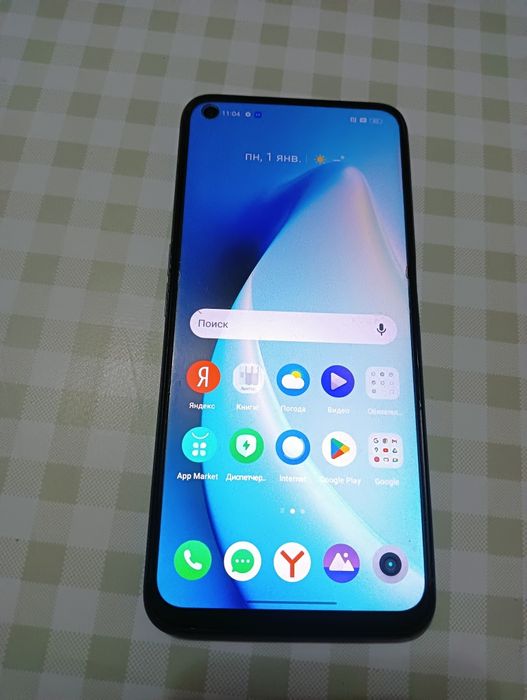 Продам телефон Realme 8i