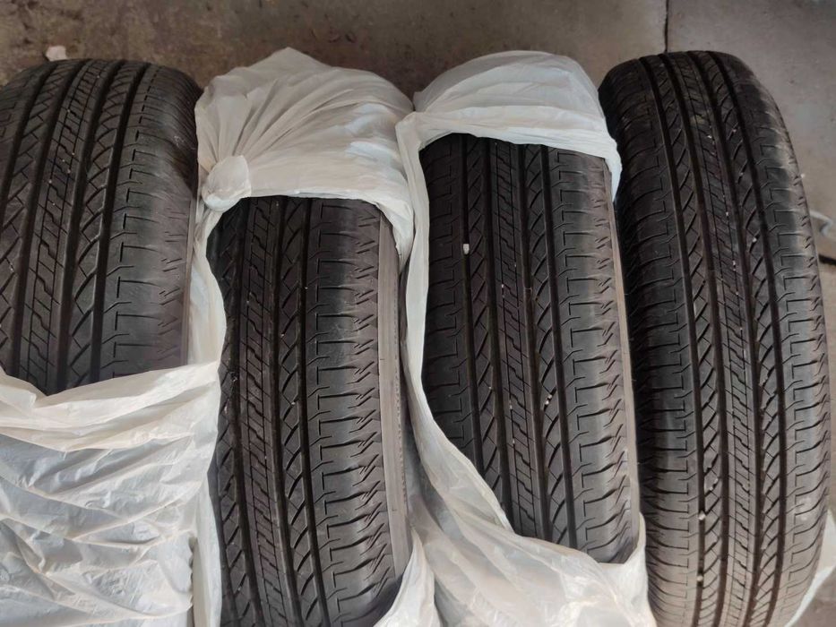 Продам комплект новых шин Brigestone Dueler 195 80 R15