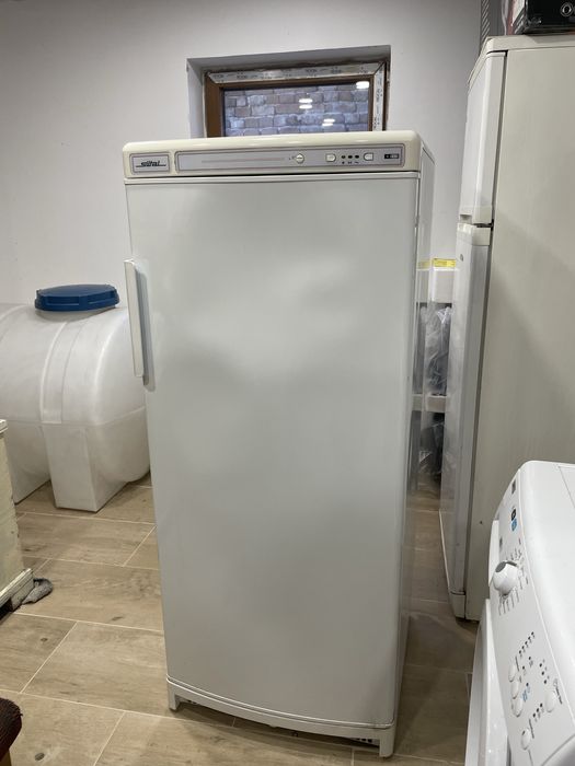 Вертикален фризер sital