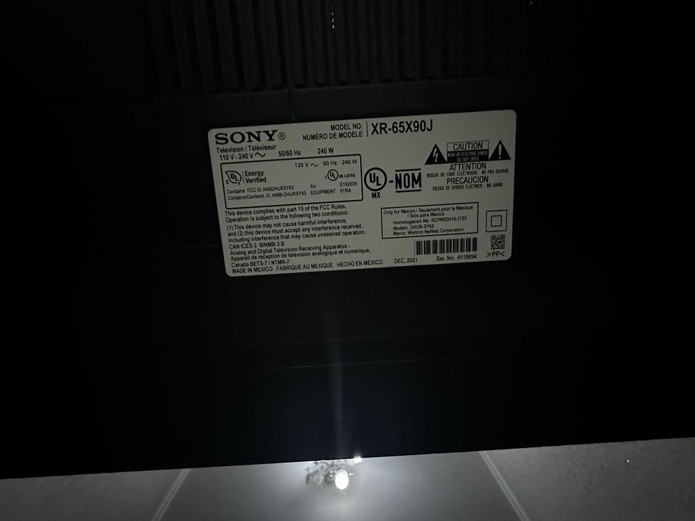 Телевизор SONY 1200$