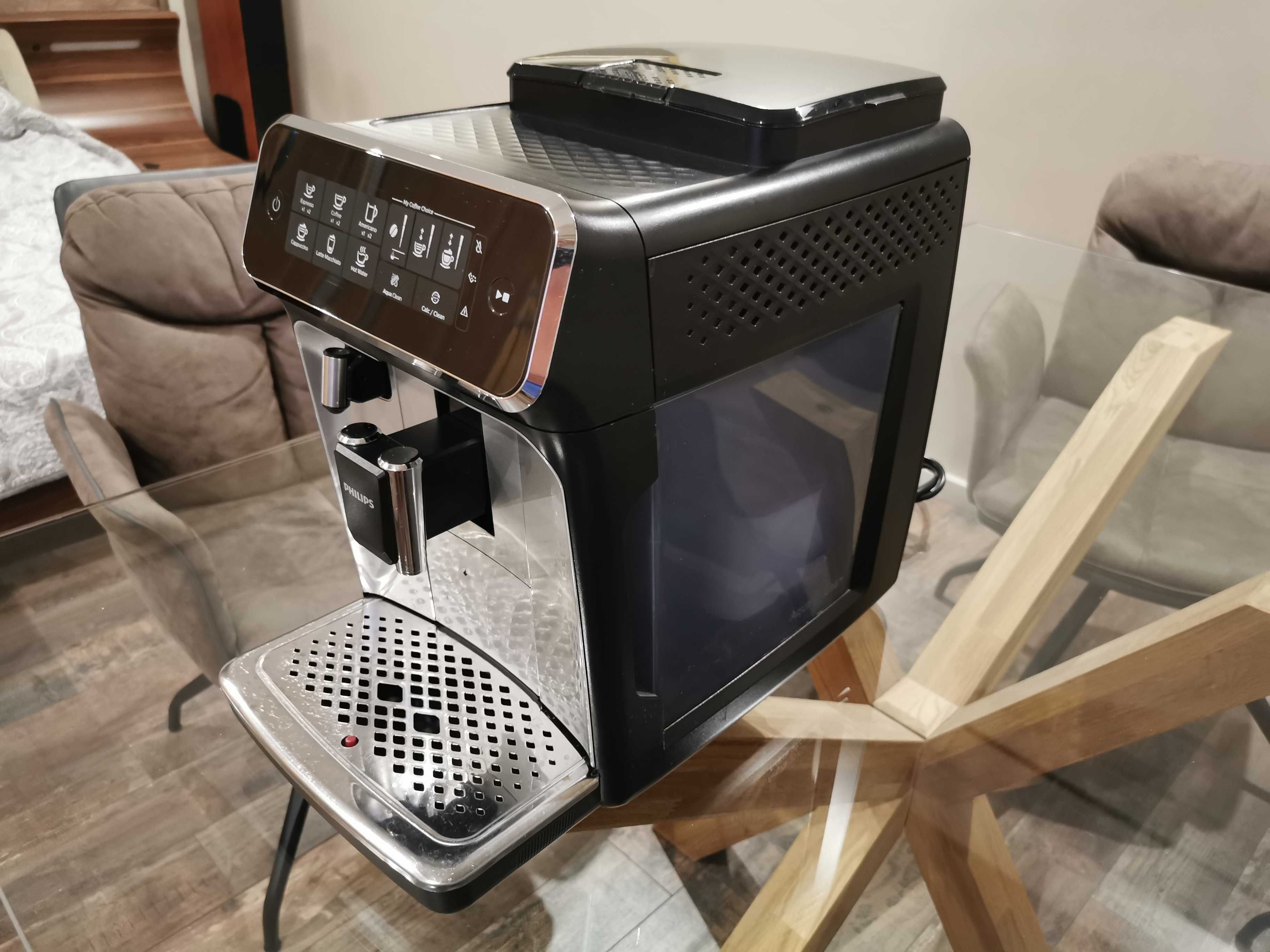 Кафемашина Philips 3200 latte go