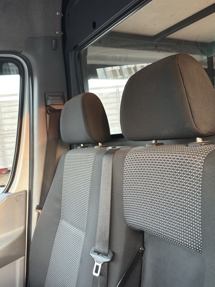 Mercedes-Benz Sprinter sotiladi 271 mator benzin-propan.