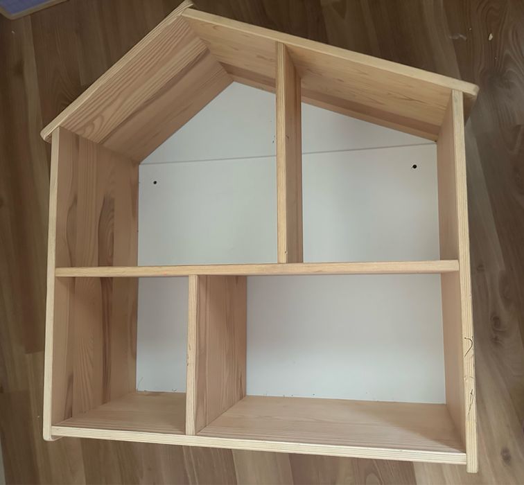 Casuta papusi IKEA
