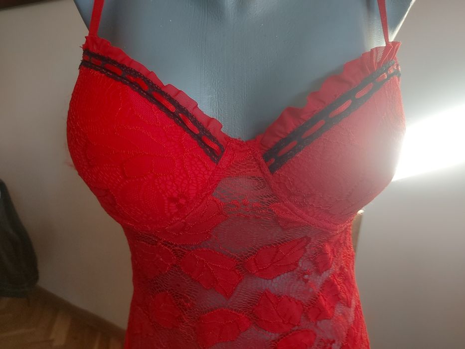 Секси дантелена нощница нова, с етикет, размер M - XL
