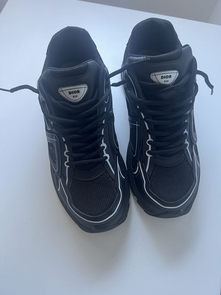Adidasi dior b30