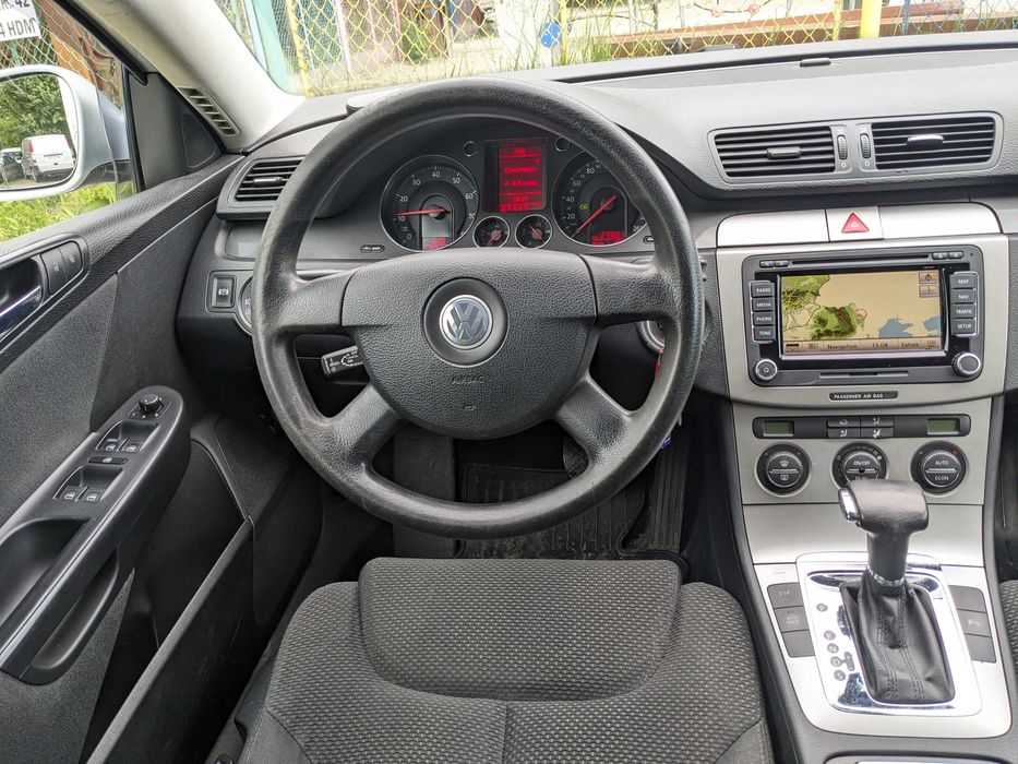 VOLKSWAGEN Passat B6 Cutie Automata Clima Navigatie Senzori Parcare