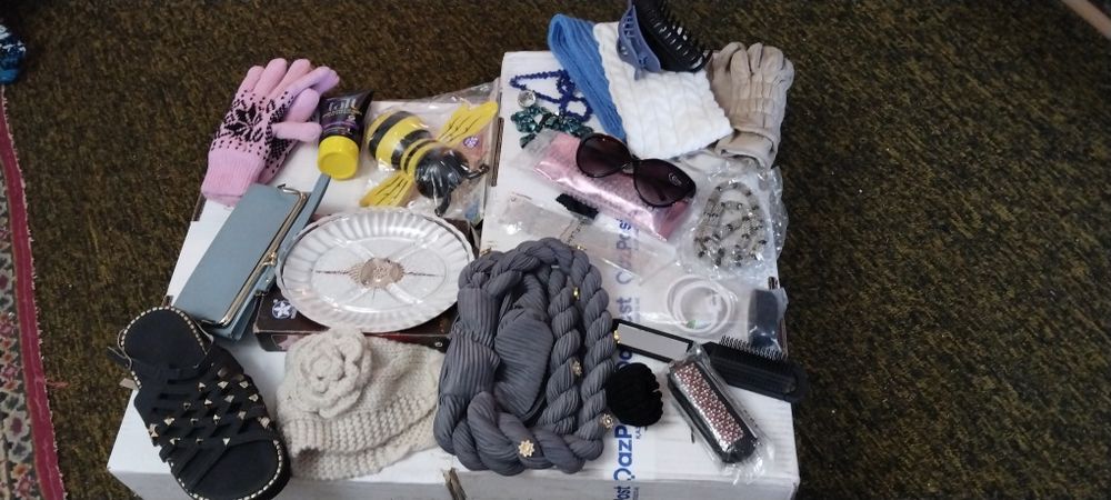 Все вещи по 500 тенге