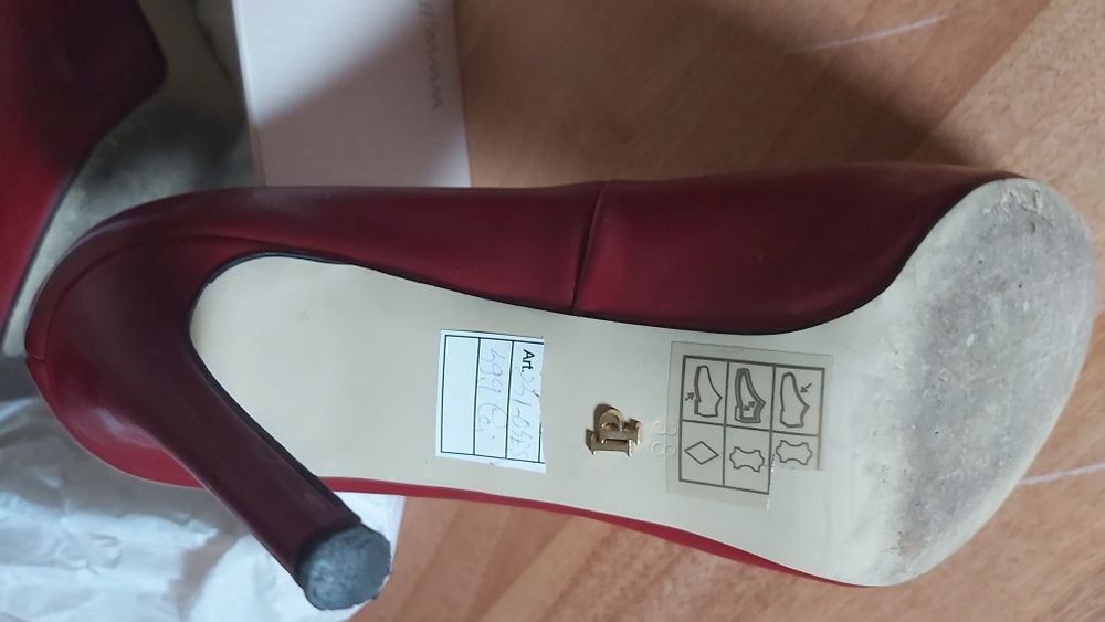 Pantofi eleganti piele