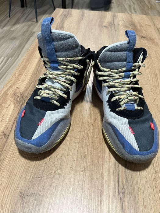 Маратонки Nike Air Deldon