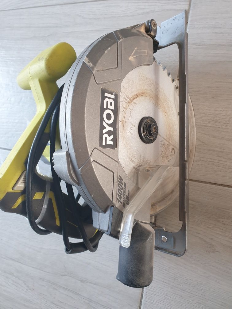 Circular Ryobi RCS1400