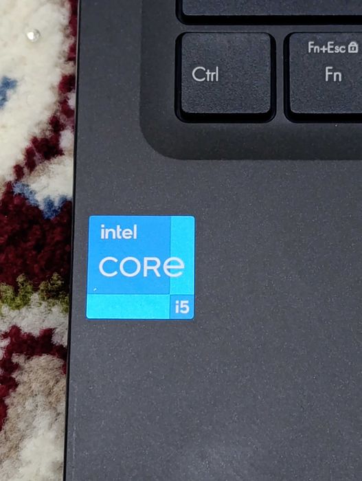 ideal sastyanali NOUTBOOK