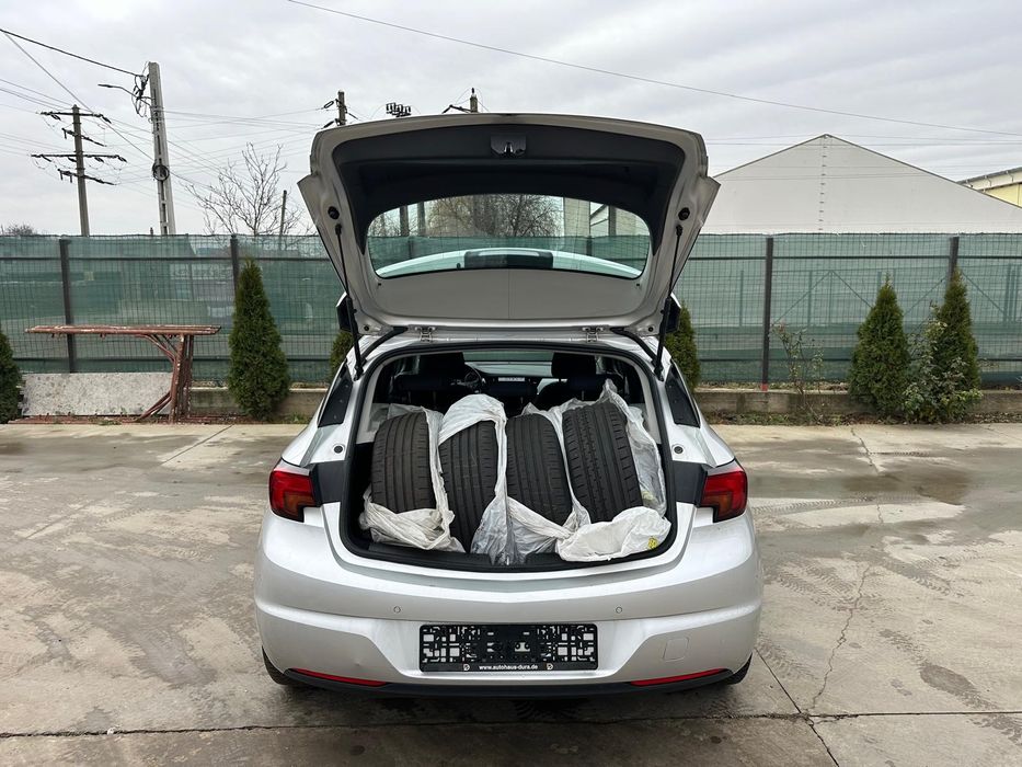 Opel Astra an 2016 pe Acte/ 1.6Cdti-Euro 6/Navi Mare/IMPECABIL!