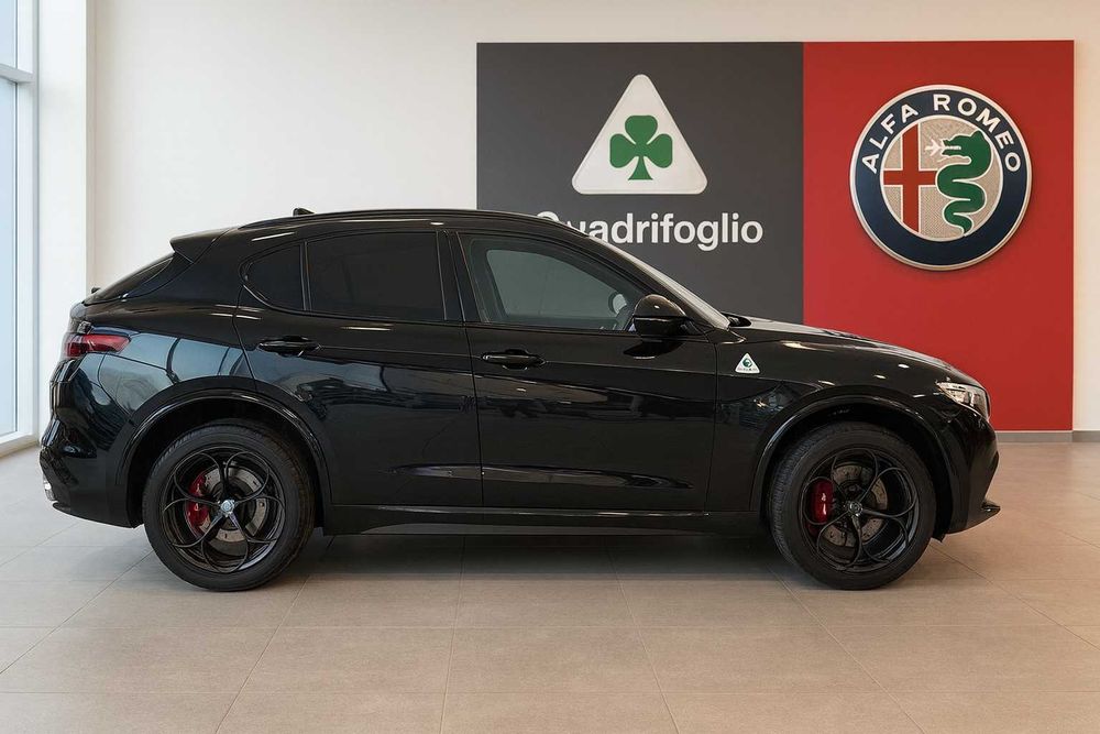 Alfa Romeo Quadrifoglio 2022 - Garantie Auto Italia! 45.500 Euro +TVA