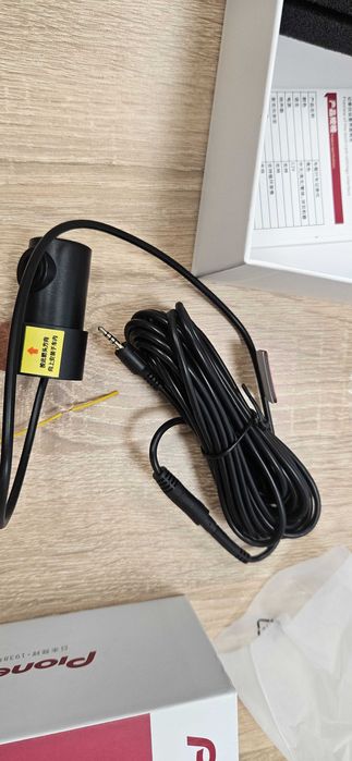 Видеорегистратор Pioneer VREC-300CH-EC1 4K UHD Car DVR