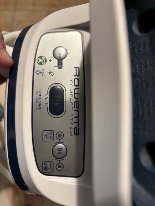 Statie de calcat Rowenta