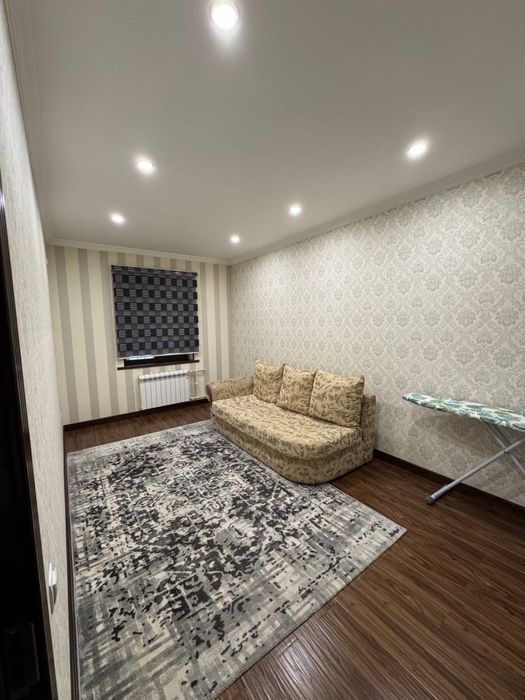 UY SOTILADI SROCHNO, ПРОДАЁТСЯ СРОЧНО 1 этаж 4-комнатная квартира