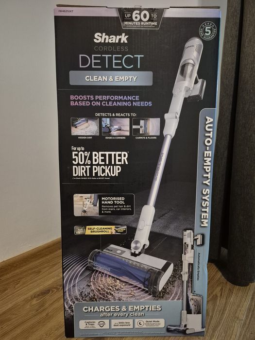 Aspirator Shark fără fir