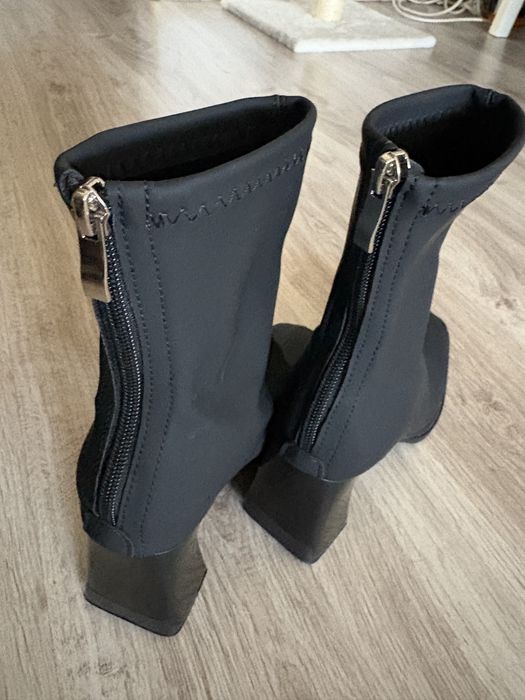 Ghete/ botine toamna f comode, Nr 36