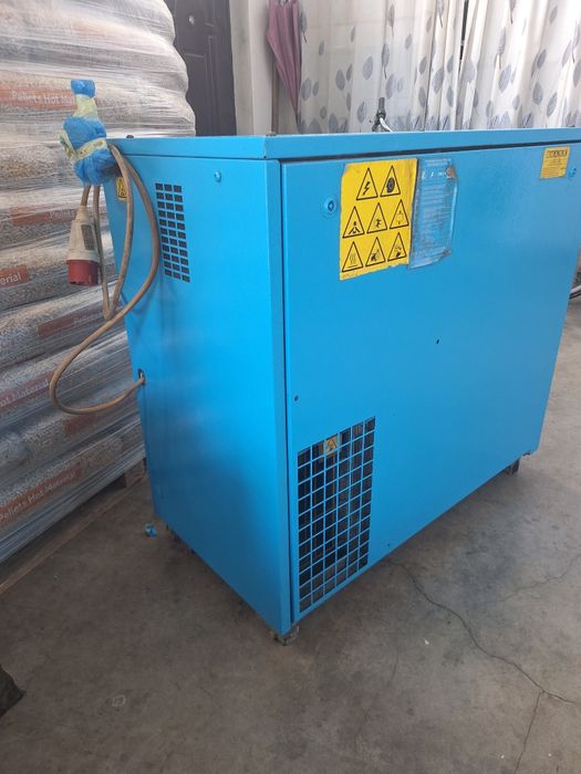 Compresor pe surub 5,5 kw