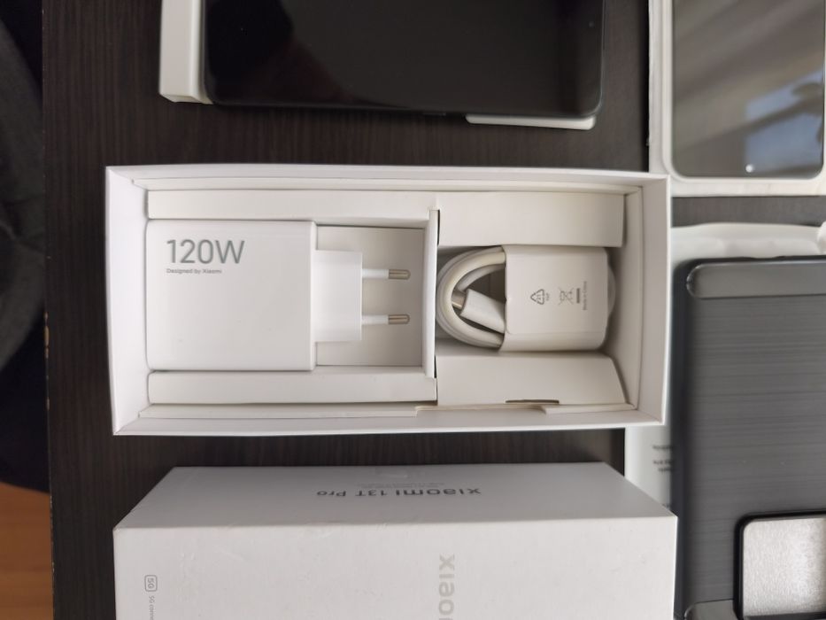 Xiaomi 13T Pro Black 512GB 12GB RAM cu Husa Neagra si Folie Sticla Noi