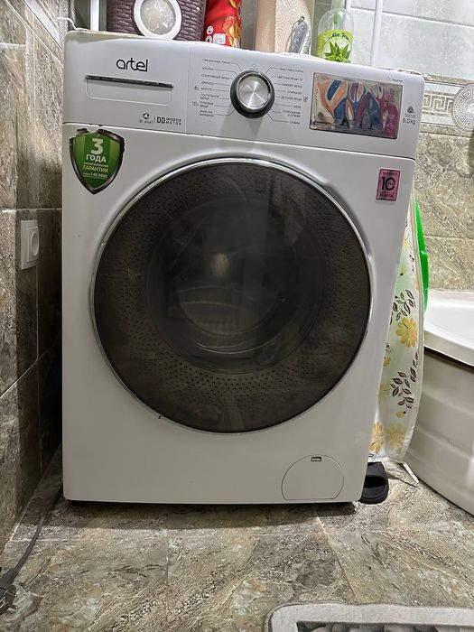 Kir yuvish mashinasi sotiladi