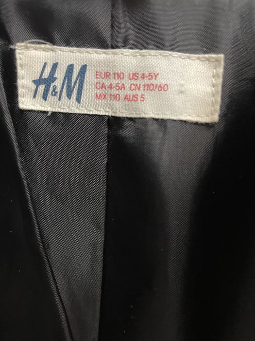 Blanita/haina de blana H&M marime 110 cm
