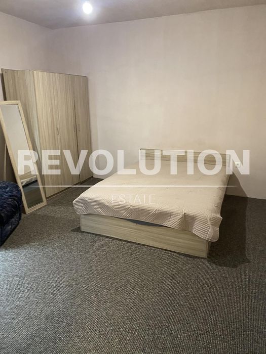 Дава се под наем Двустаен апартамент в Варна, Погреби - 70 кв.м за 400 € - Снимка #3