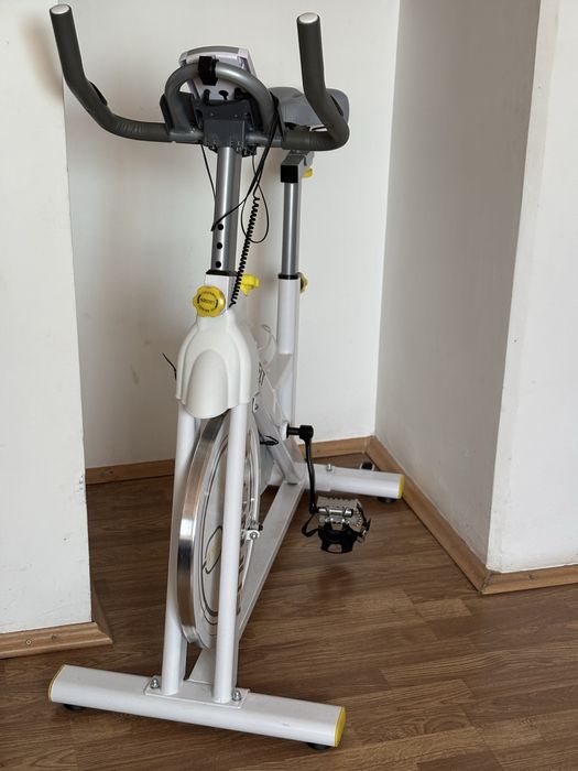 Bicicleta GO4Fit Spinning, stare impecabilă