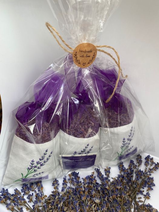 Лавандулови торбички на едро и дребно