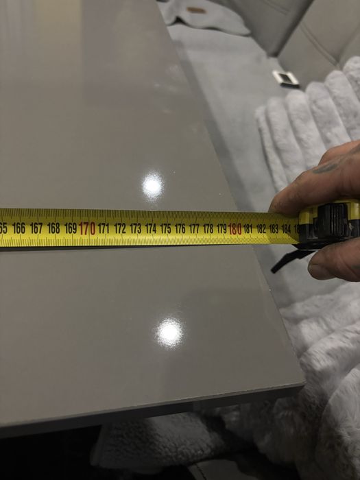 Голяма холна маса