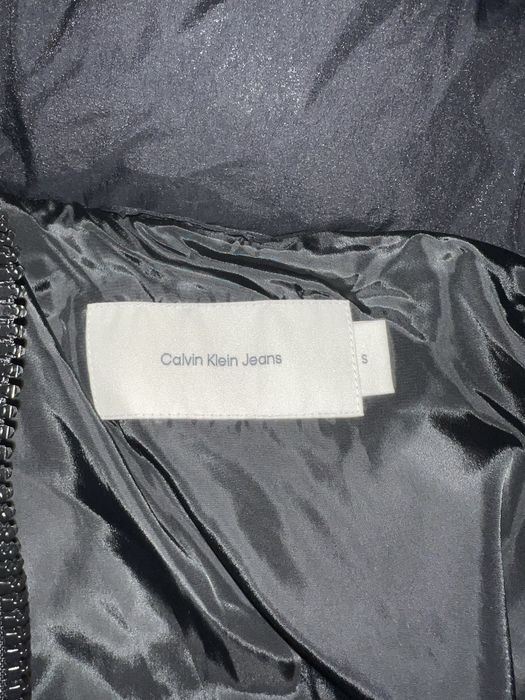 Яке Calvin Klein оригинално