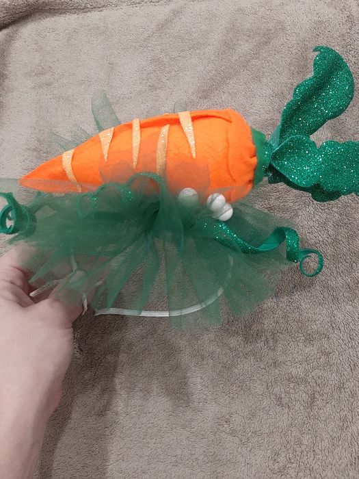Продам ободок морковка