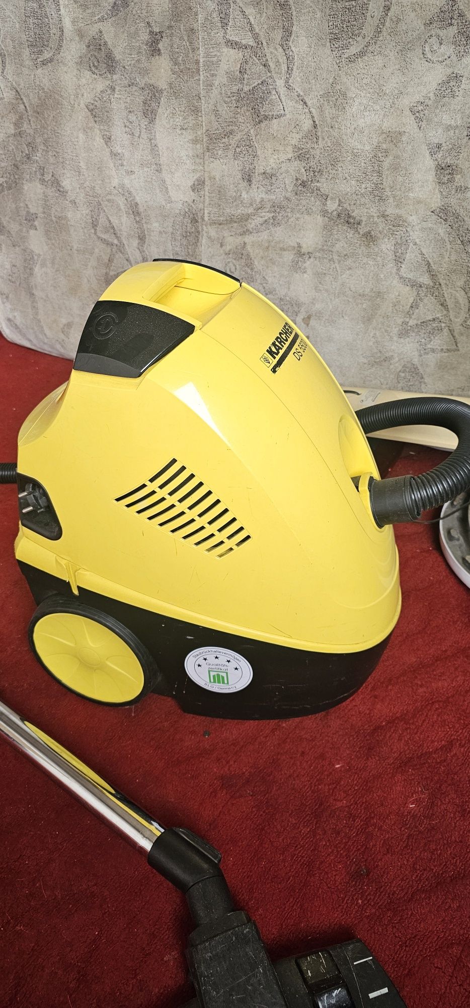 Продам пылесос Karcher DS 5500