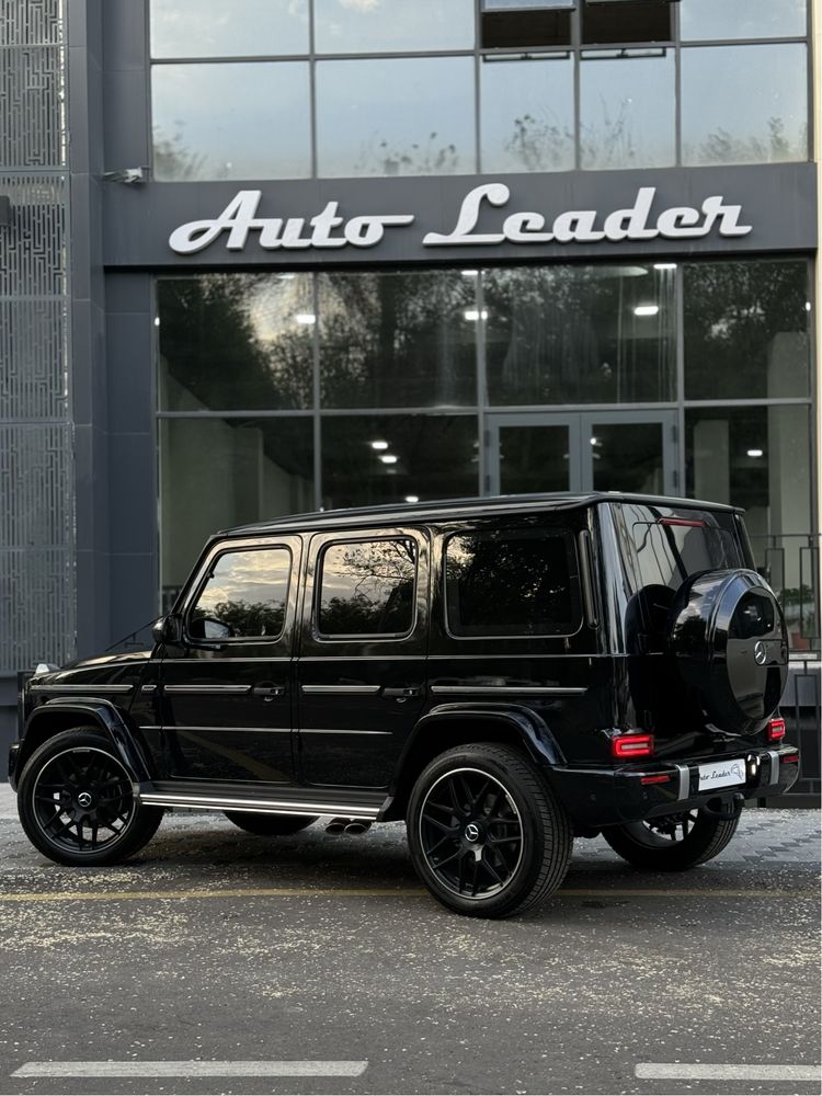 Mercedes Benz G 500