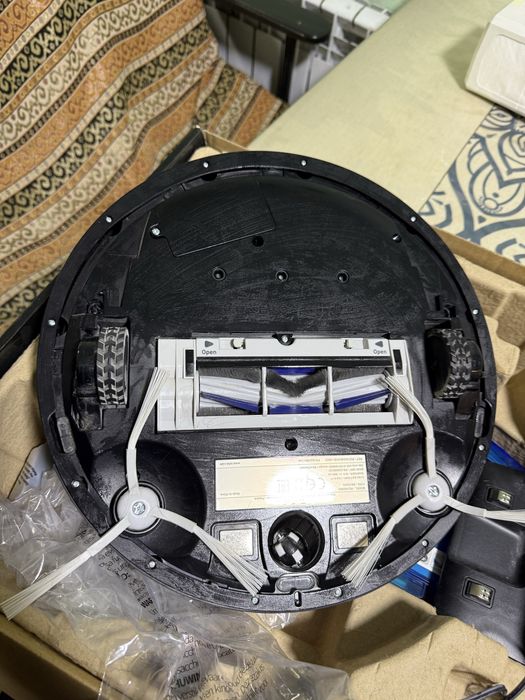 Робот пылесос!торг имеется звоните