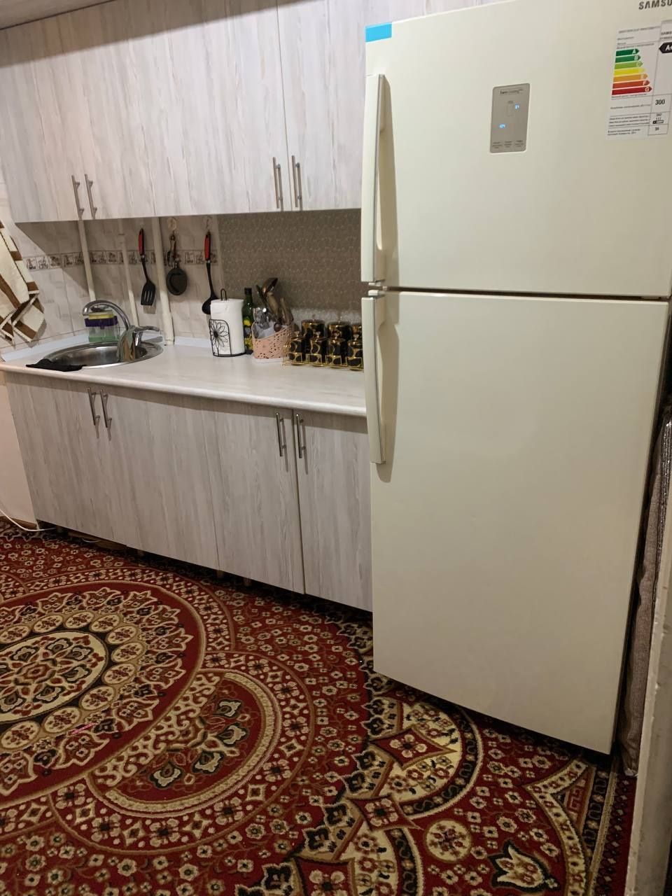 Аренда Алгаритм м-в Гулистон 2/1/9 350$.