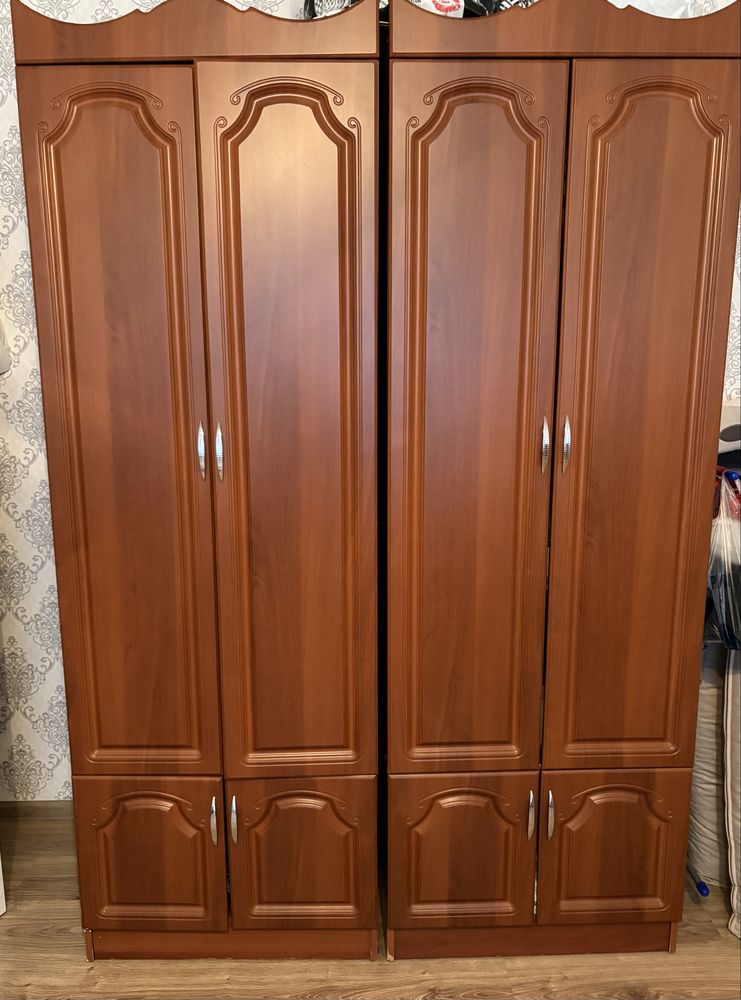 Продается шкаф в отличном состояние