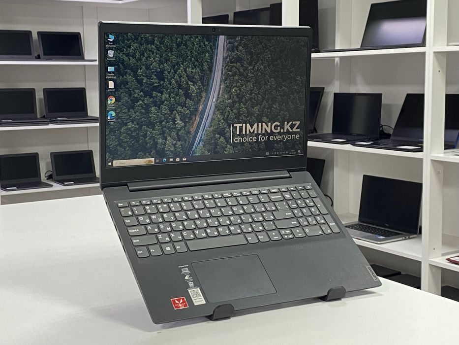 Офисный ноутбук Lenovo IdeaPas S145 - Ryzen 3 3200U/8GB/SSD 256GB/Vega