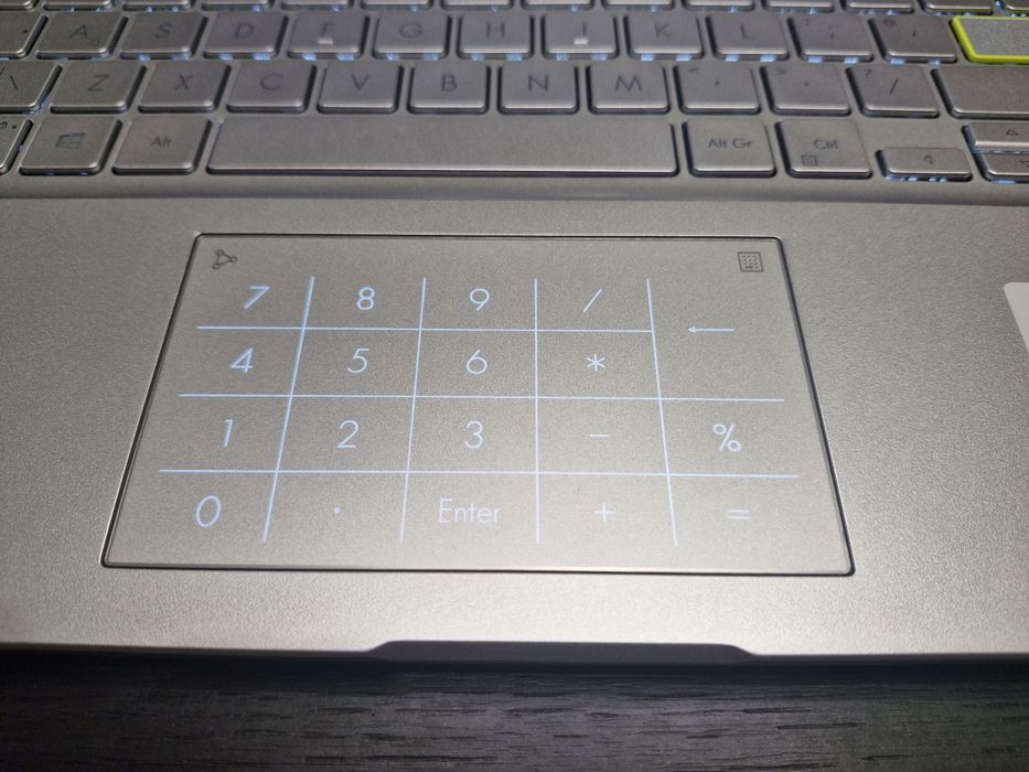 Asus Vivobook 14 S413E