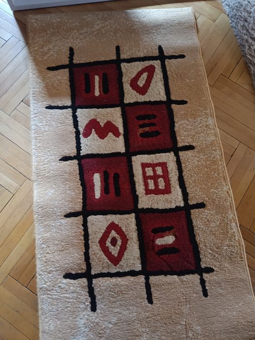 Vând 3 covorase 1,50cm lungime și 58 latimecm