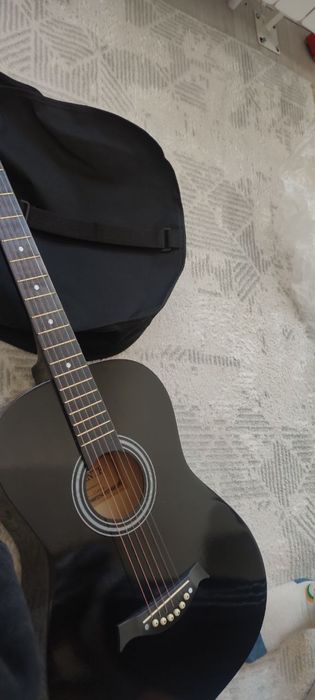 акустический гитара