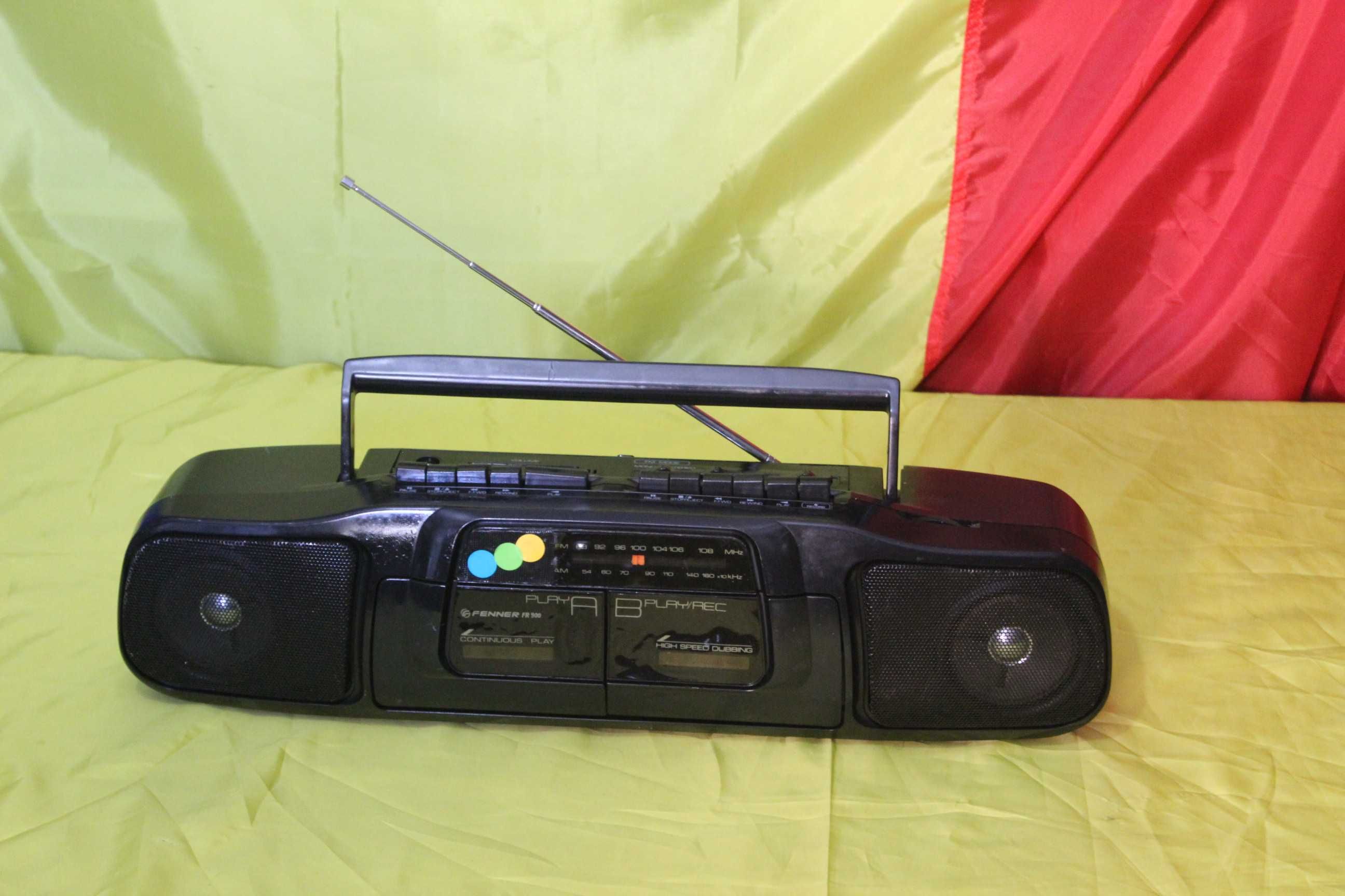 Radio dublu  casetofon vechi - ( Germania ) FENNER fr- 900