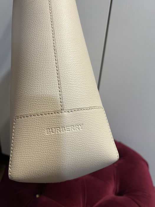 Geanta Burberry originala