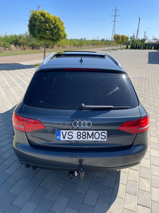 Vand Audi a4 b8 2.0 TDI CAGA