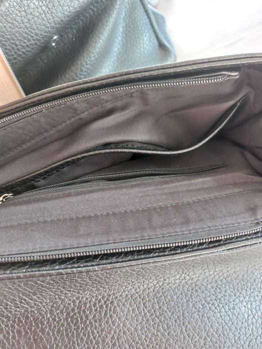 Черна спортно елегантна чанта