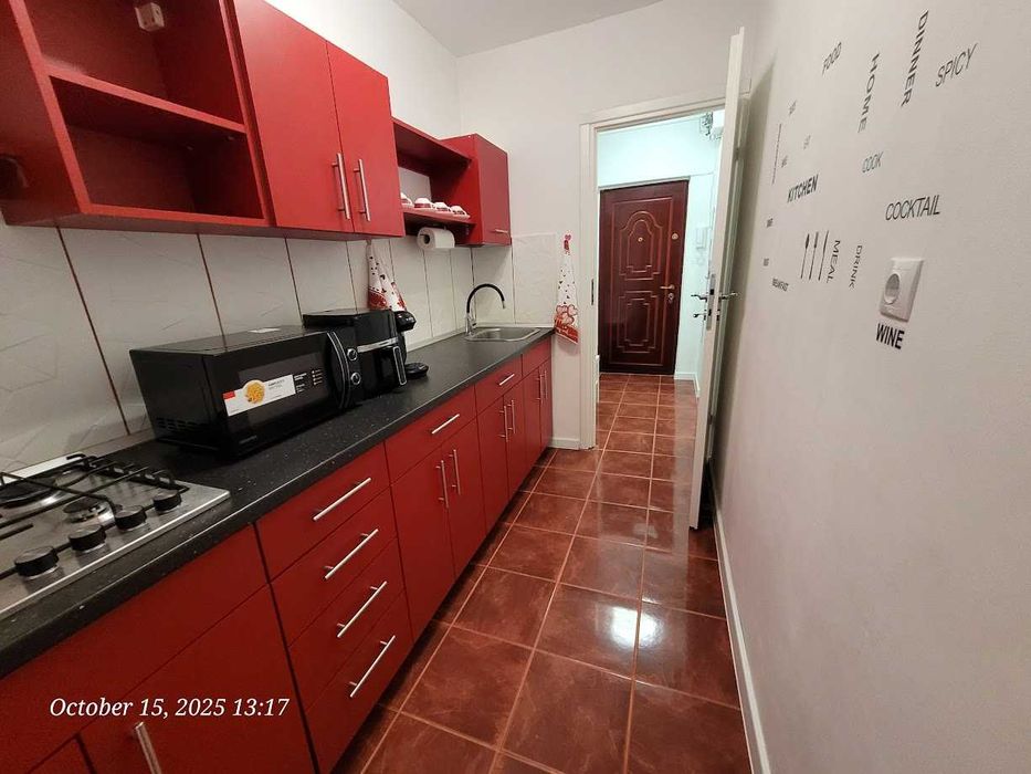 Particular, garsonieră Tineretului renovată, mobilată, utilată, liberă