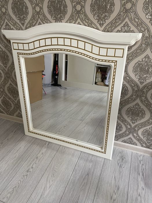 Зеркало в идальном состояний