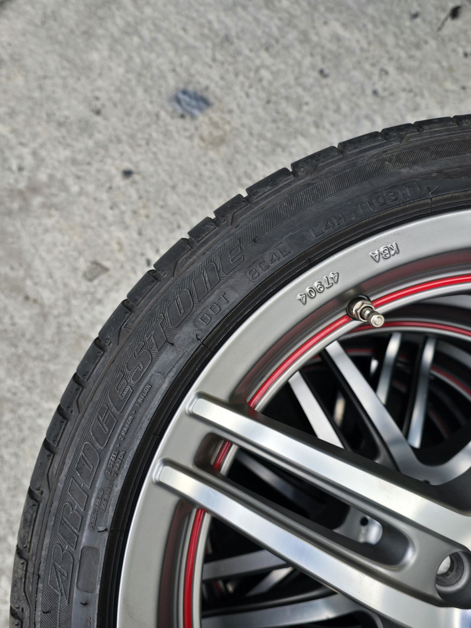 4 Броя 205/45/17 Bridgestone 2x7,8mm 2x7,5mm