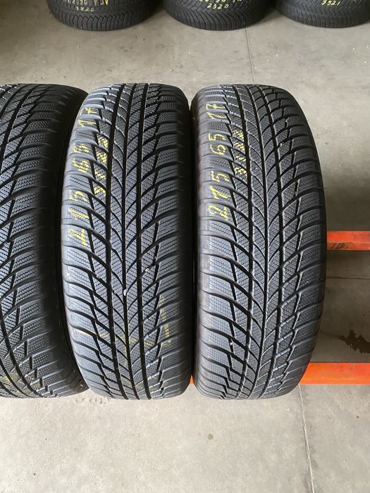 Anvelope iarna 215/65/17 Bridgestone Blizzak LM001 215 65 17 R17